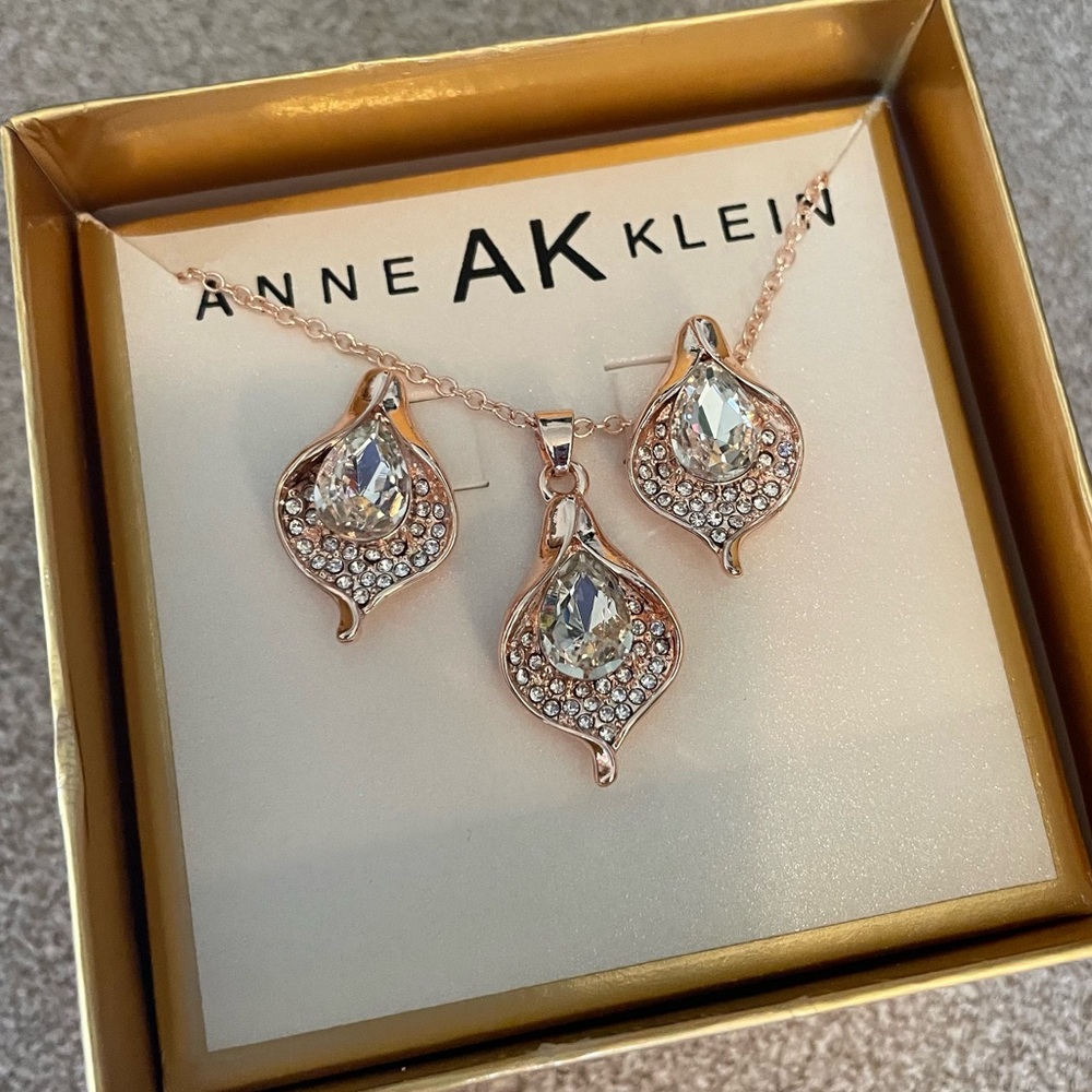 Anne Klein Rose Colored Gold Earrings & Necklace Box Set